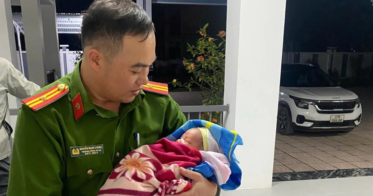 Nghệ An: Tìm người thân cho bé trai sơ sinh bị bỏ rơi trên cầu