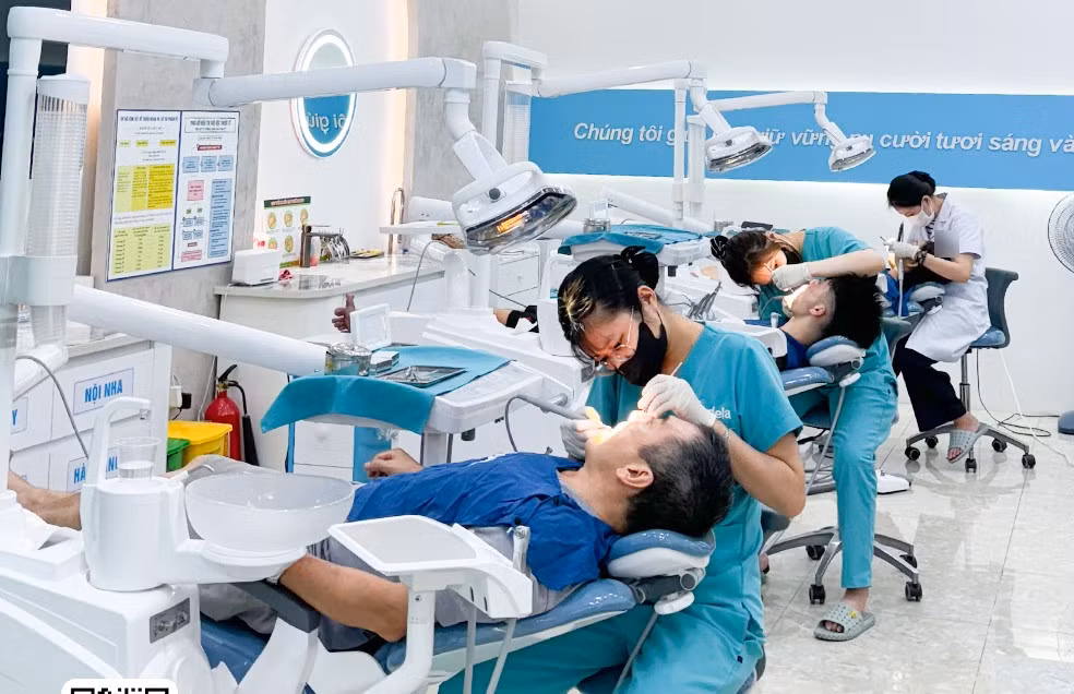 Quản lý chất lượng dịch vụ nha khoa tại Việt Nam