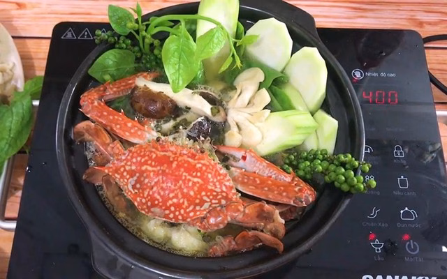 Lẩu ghẹ là lựa chọn tuyệt vời cho những ngày thời tiết se lạnh.