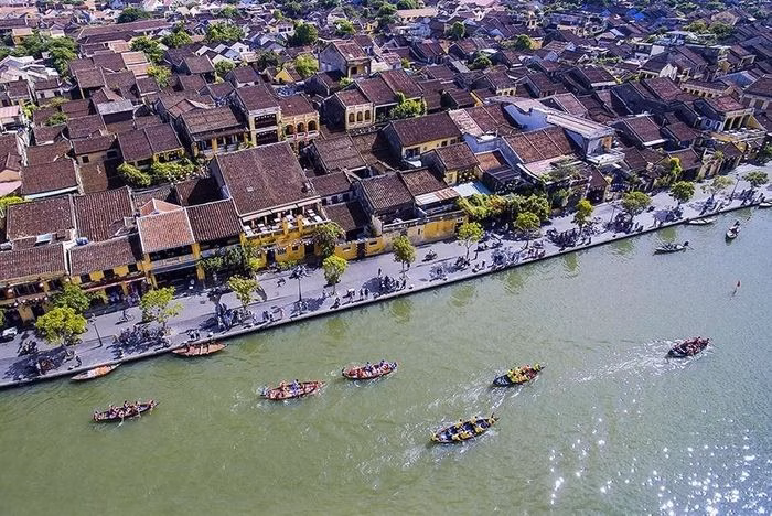 Sự kết nối thuận tiện giữa Đà Nẵng và Hội An giúp du khách dễ dàng tối ưu hóa hành trình khám phá di sản.