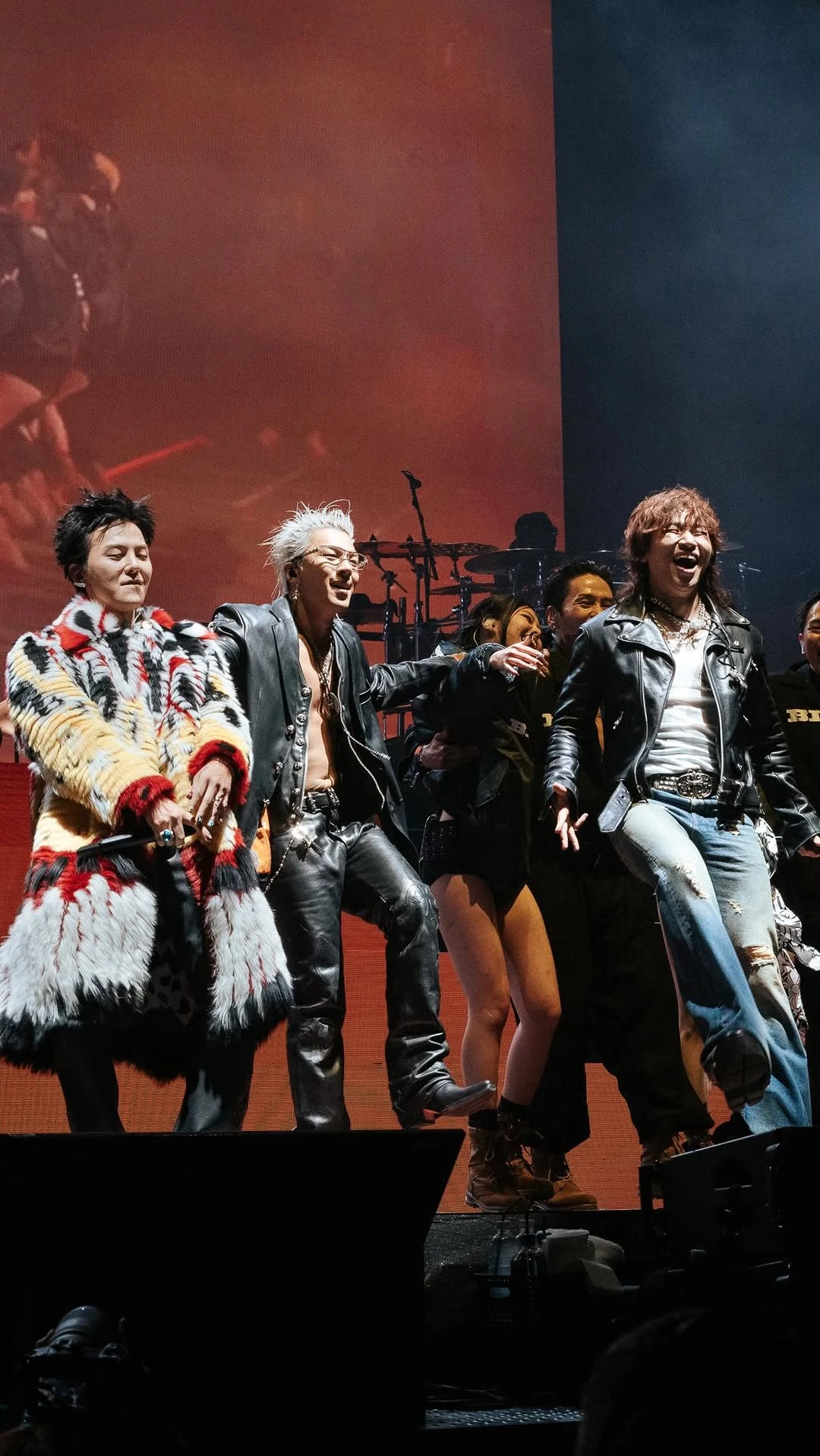 BIGBANG hiện tại hoạt động với đội hình 3 thành viên: G-Dragon, Taeyang và Daesung. Ảnh: X