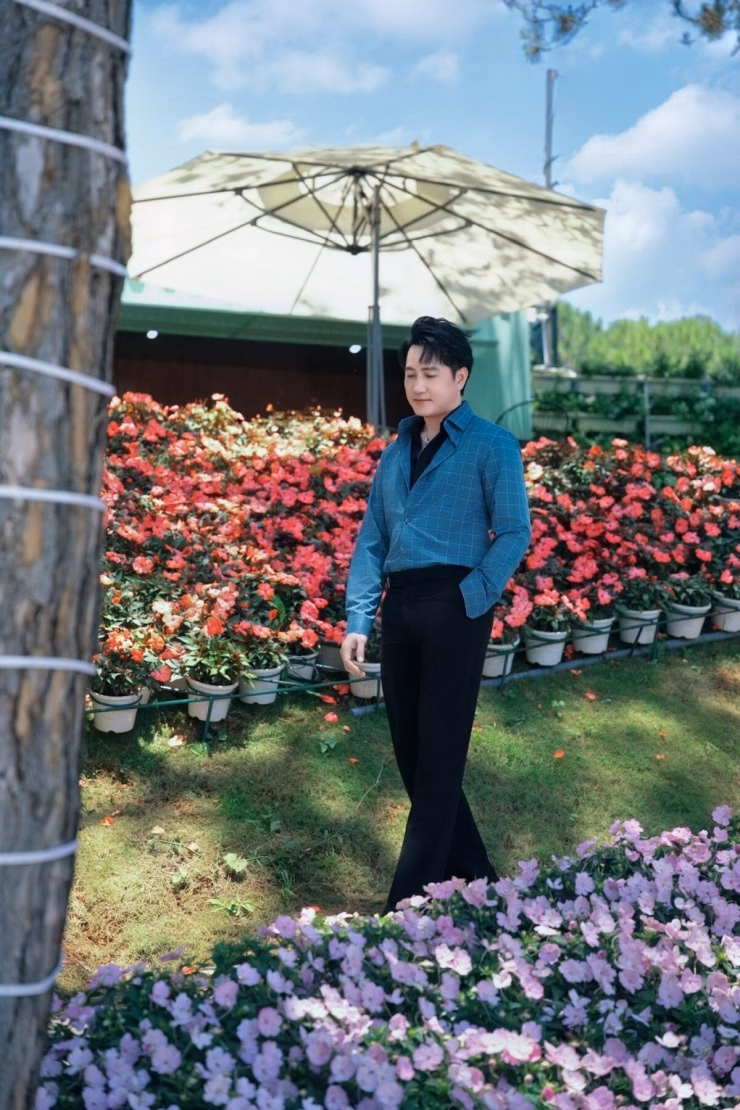 Hoa hậu Lương Thùy Linh tập gym